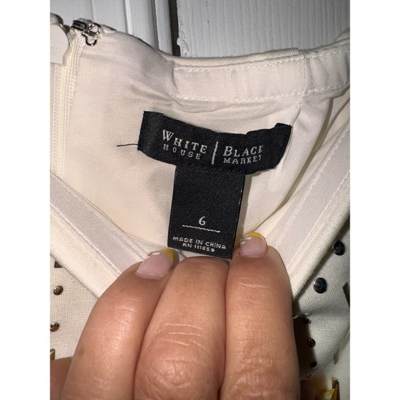 White House Black Market Skirt - Studded Embellished Pencil Skirt - Size 6‎ - Picture 5 of 8